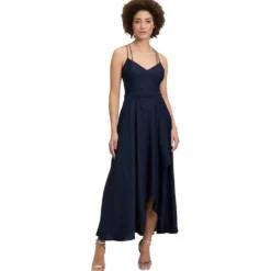 Abendkleid mit Volant
