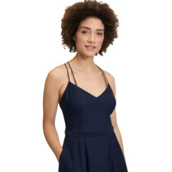 Abendkleid mit Volant