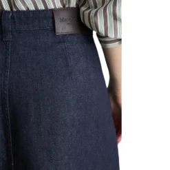 Ausgestellter jeansrock