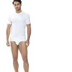 Basic T-Shirt