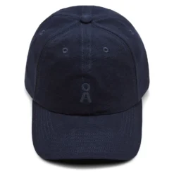 Cap Yannis Bold