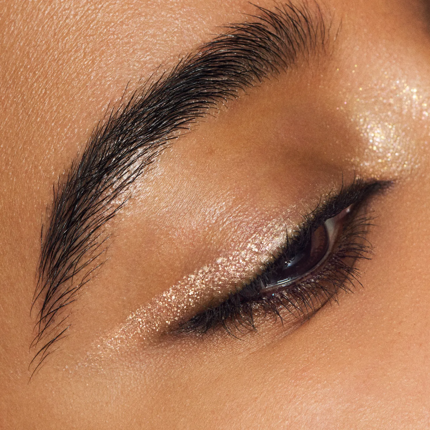 Dazzleshadow Liquid Eyeshadow