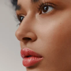 Glänzender Lippenstift Silky, Beige Midi