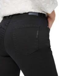 Hose Mary