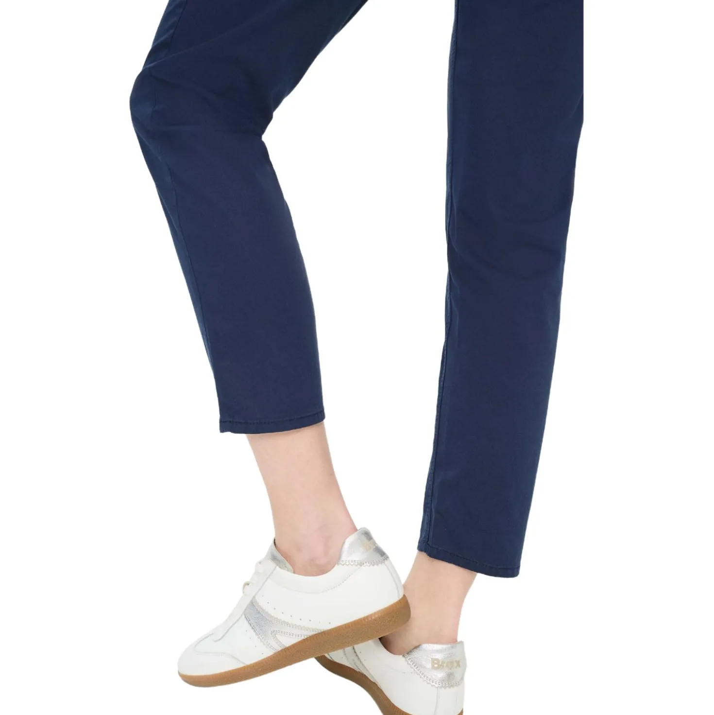 Hose Mary S