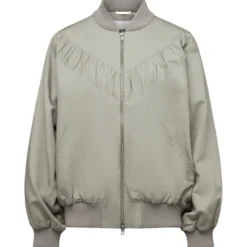 Jacke Grenton