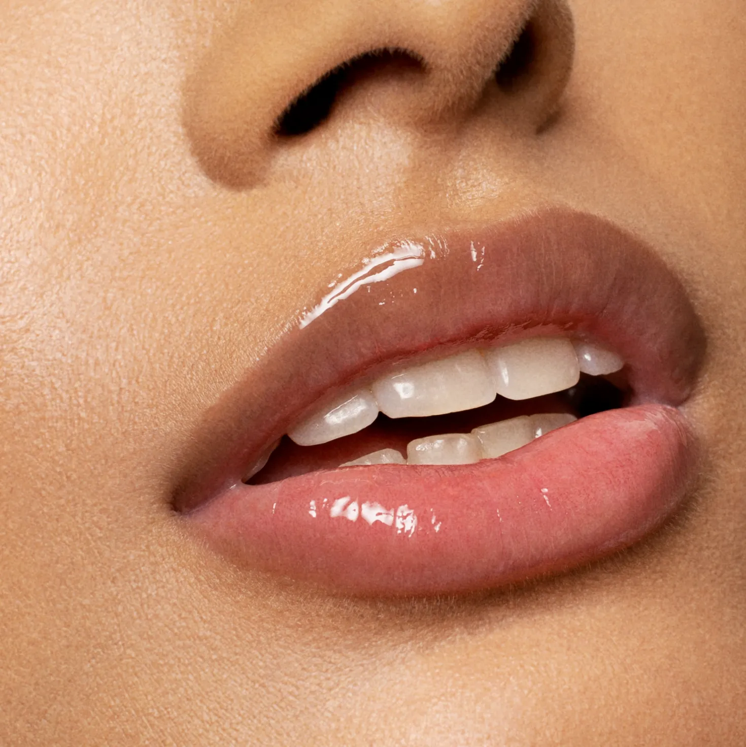 Liquid Lipstick Vinyl Fantôme 301