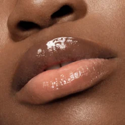 Liquid Lipstick Vinyl Fantôme 301