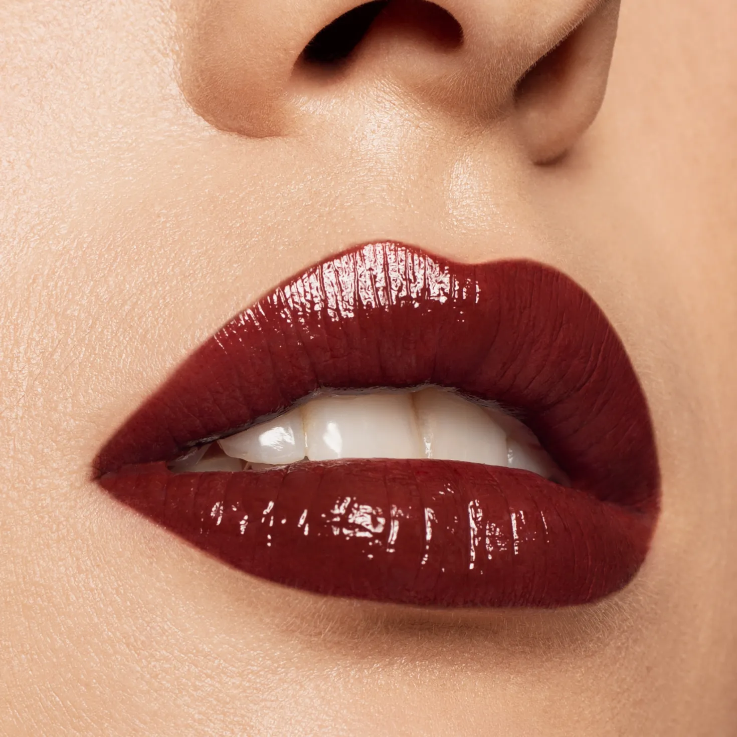 Liquid Lipstick Vinyl Molasses 215