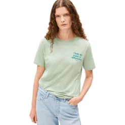 Lualaa embro t-shirt