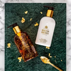 Mesmerising Oudh Accord & Gold Hand Lotion