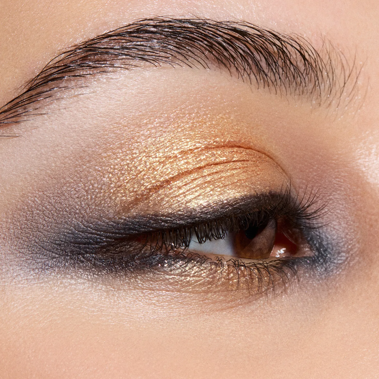 Metallic Single Eye Shadow Compact