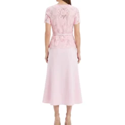 Midikleid