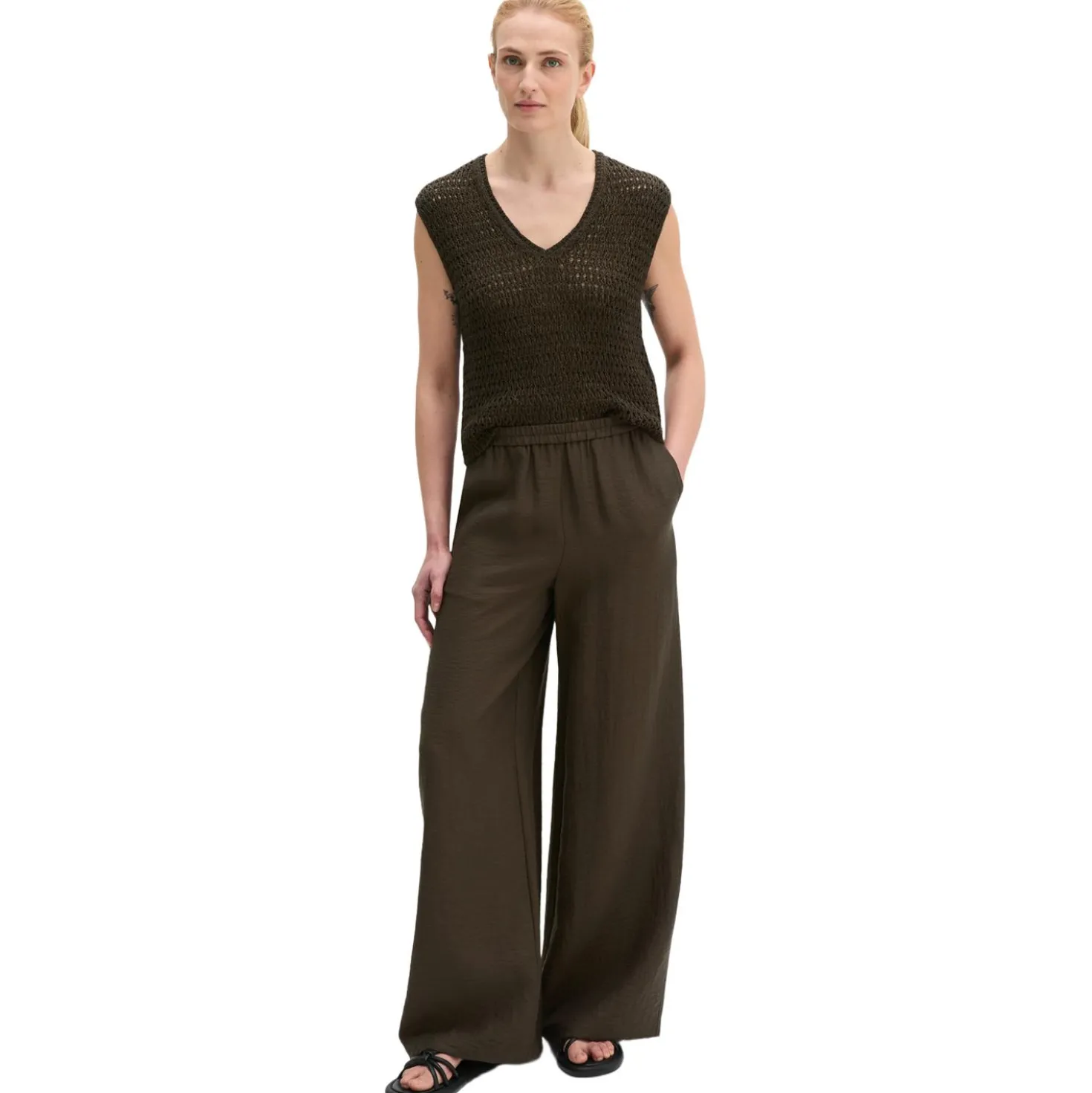 Pull-on-pants wide