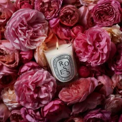 Roses Classic candle 190g/6.7oz