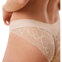 Slip Body make-up illusion lace