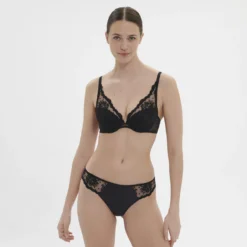 Slip Intrigue