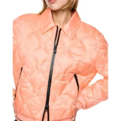Steppjacke mit kontrastdetails