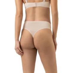 String Simply Better Invisibles