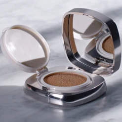 The Luminous Lifting Cushion Foundation SPF 20